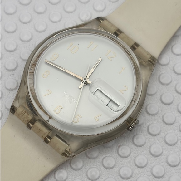 Swatch Watch - GK733 - SNOWCOVERED